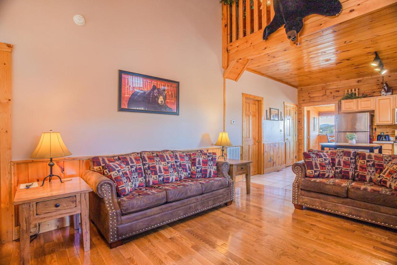 Вілла Bear Claw - Bear Claw Retreat In Pigeon Forge! Екстер'єр фото