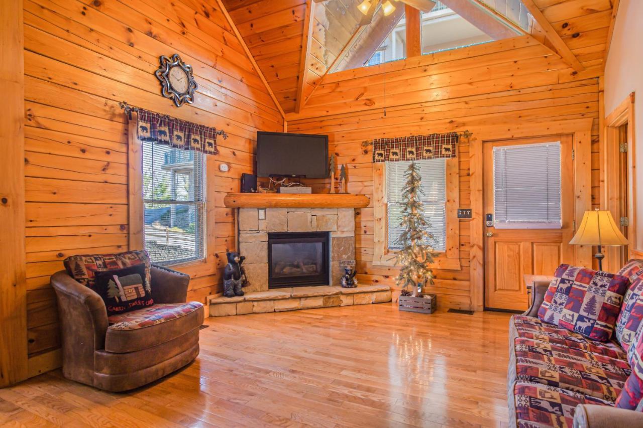 Вілла Bear Claw - Bear Claw Retreat In Pigeon Forge! Екстер'єр фото